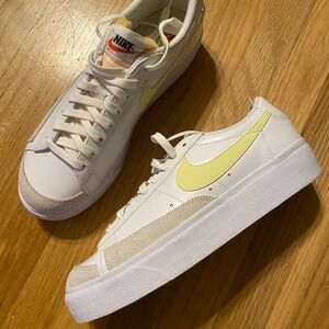 NEW Womens Nike Blazer Low Platform 'WHITE LIFE LIME' - size 11